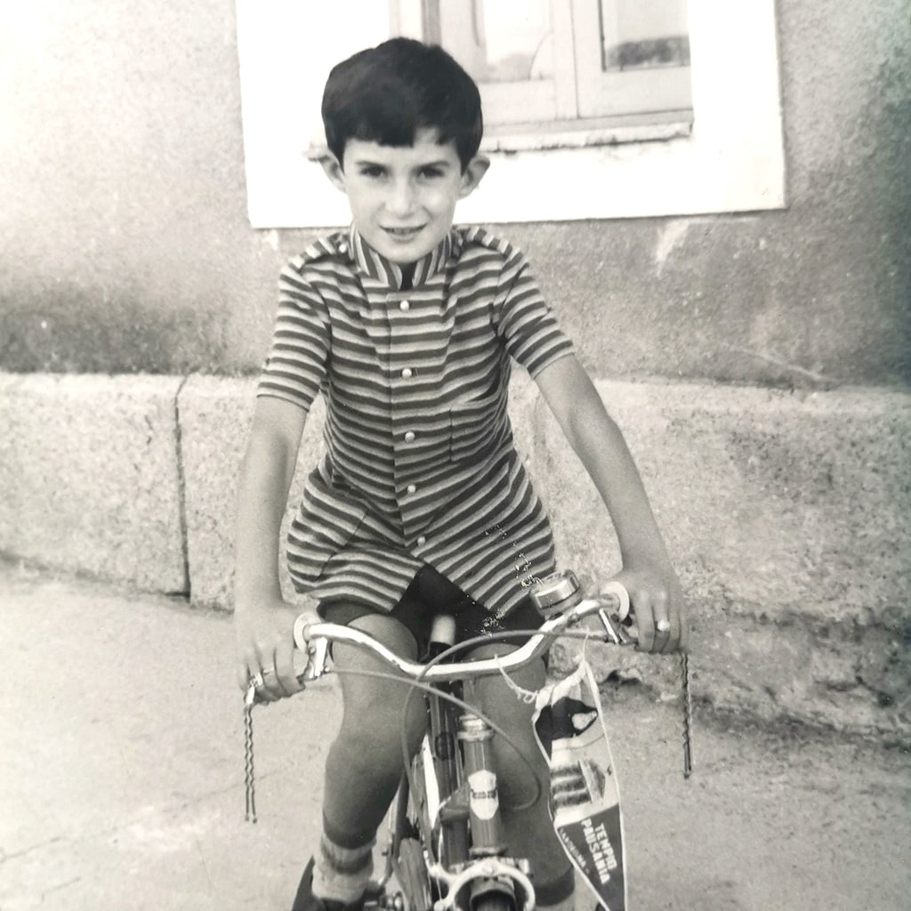 Piero Angelo Orecchioni on his bicycles